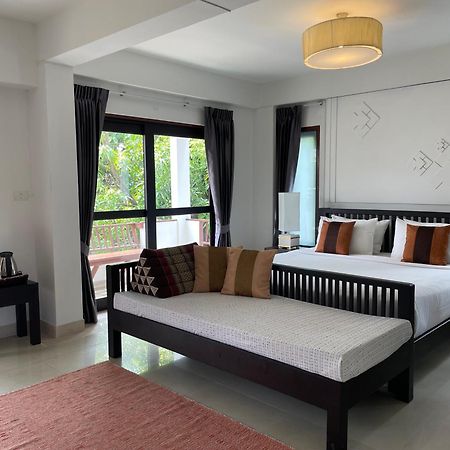 Yindee Stylish Guesthouse Chiang Mai Esterno foto