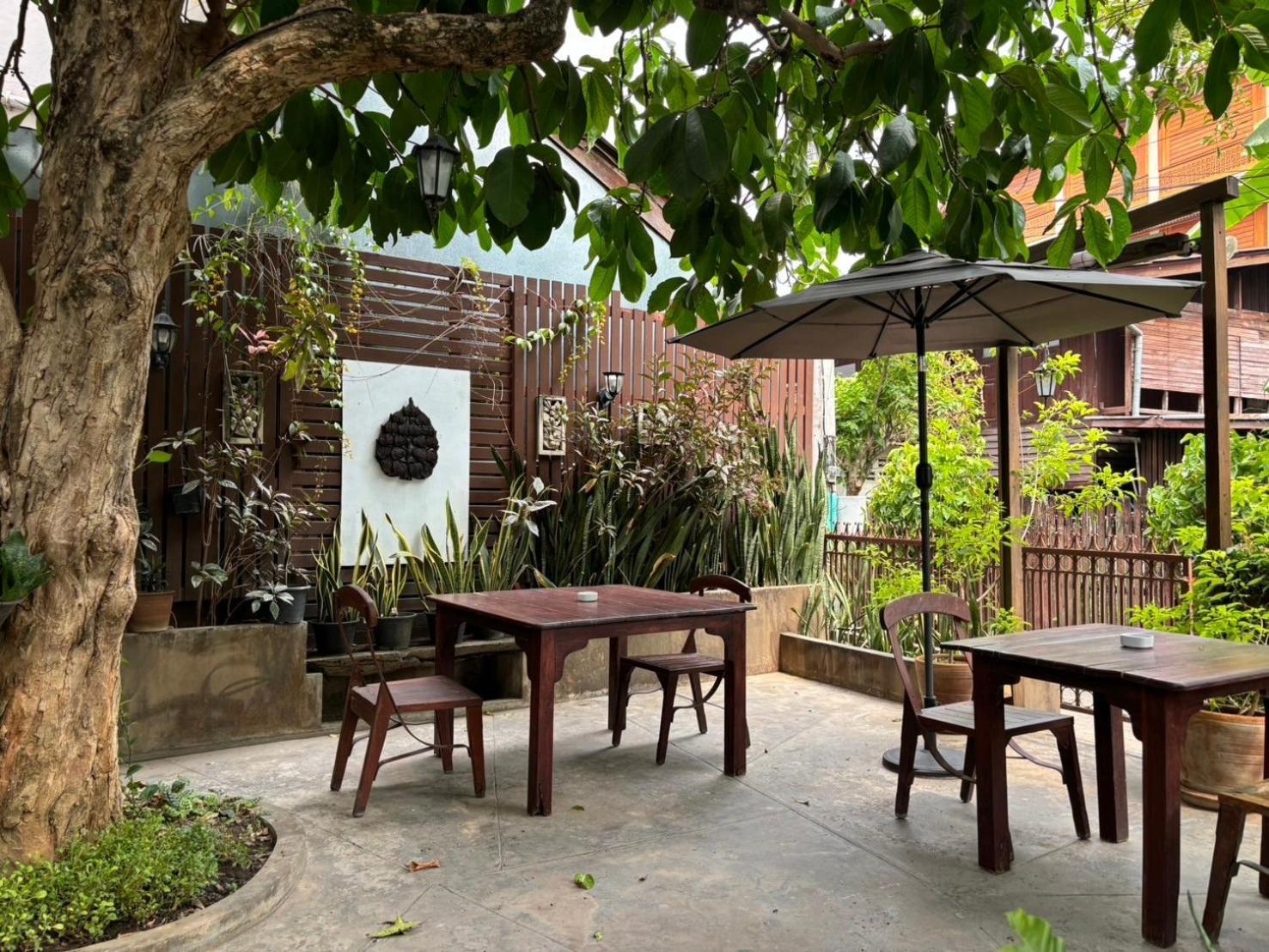 Yindee Stylish Guesthouse Chiang Mai Esterno foto