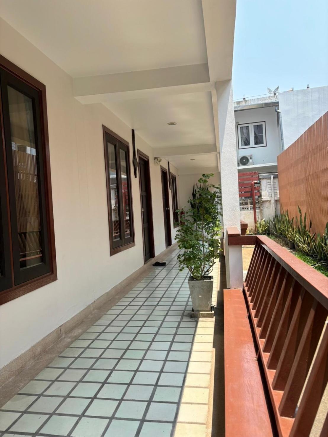 Yindee Stylish Guesthouse Chiang Mai Esterno foto